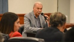 Fuentealba II: Sobisch se presentó ante el tribunal