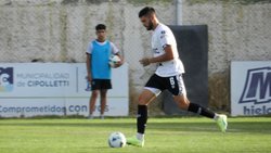 A Cipolletti lo "bolsiquearon" en General Cerri