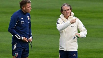 Mateo Retegui entrenó y sería titular en Italia