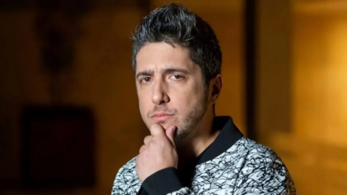 Echaron a Jey Mammon por la denuncia de abuso sexual