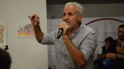 Peressini busca renovar su banca este 16 de abril