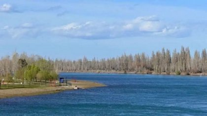 Hallaron un cuerpo en el paseo costero de Neuquén Capital
