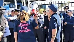 Retirados retienen a la ministra de Seguridad rionegrina