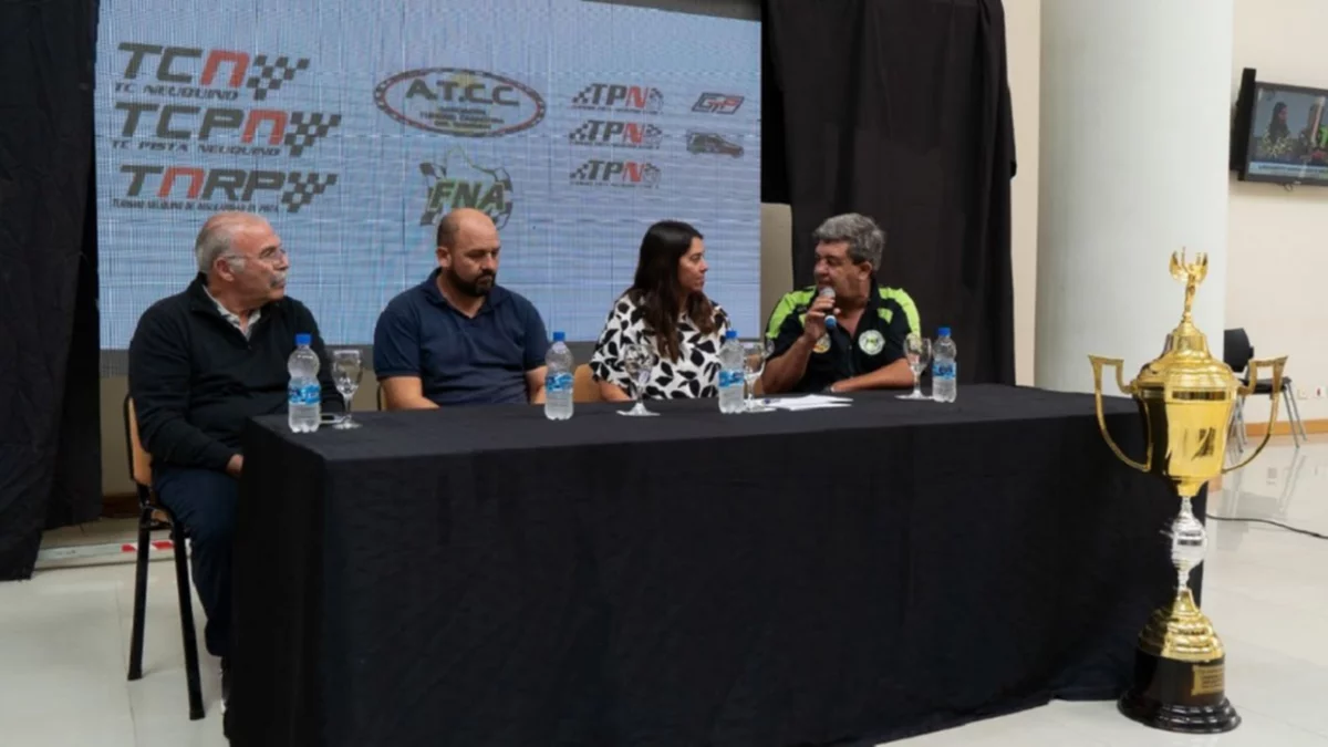 El TC Neuquino presentó su temporada en la Legislatura