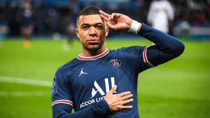 Mbappé mostró su descontento con el PSG