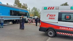 El Tren del Valle chocó a un patrullero en Neuquén
