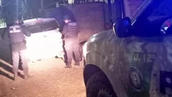 Persecución cinematográfica de un auto robado en Neuquén