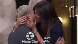 Wanda: "A Mauro lo conquiste con la torta de manzanas"