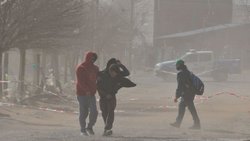 ¡Se vuela todo! Pronóstico de viento, lluvia y nieve en Neuquén
