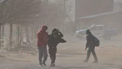 ¡Se vuela todo! Pronóstico de viento, lluvia y nieve en Neuquén