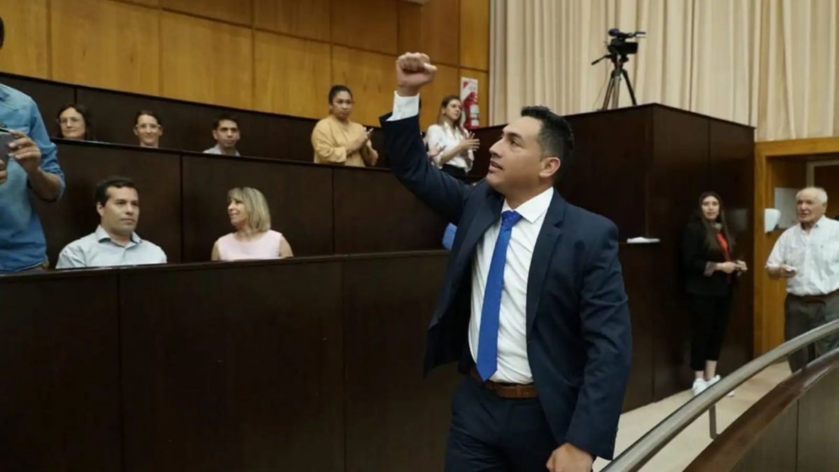 El MPN perdió una banca en la Legislatura