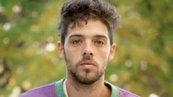 Santiago Maratea, el influencer que quiere salvar al "rojo"