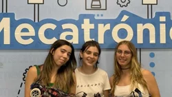 Jóvenes argentinas ganaron por primera vez el mundial de robótica
