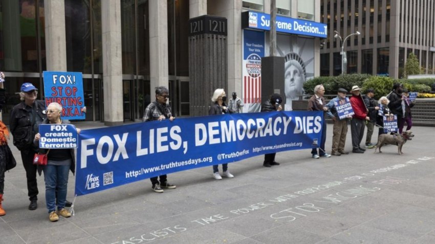 Fox News separa a su presentador más popular