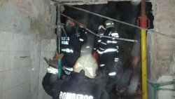 Trágico derrumbe: al menos 2 muertos, 25 heridos y 3 desaparecidos