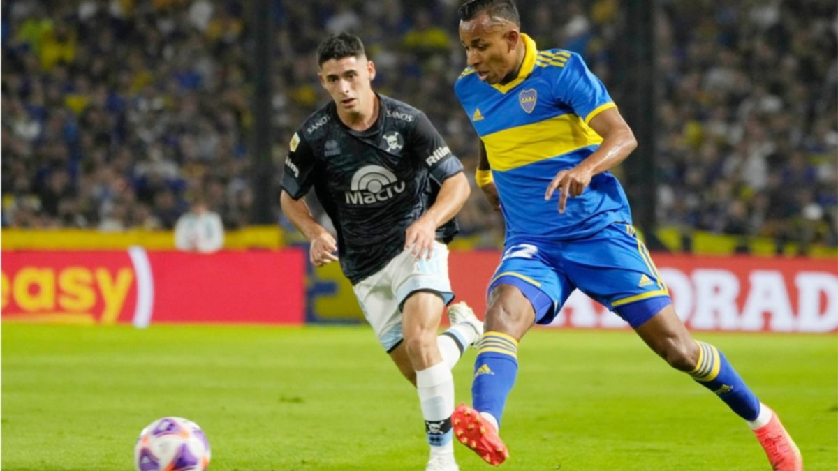 Boca sigue en  alza y festejó en casa