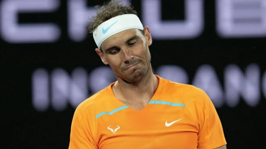 Rafael Nadal se desgarró y no jugará el Abierto de Australia