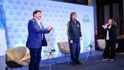 Moreau y el Padre Pepe apuestan a la prevención contra las drogas