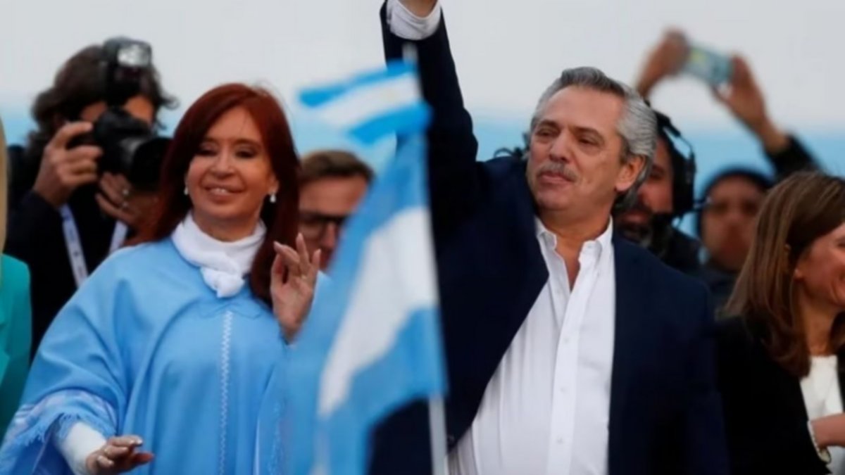 El presidente convocó a escuchar a Cristina el 25 de mayo