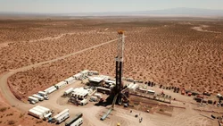 Petroleros levantaron el paro tras acordar mejoras en seguridad