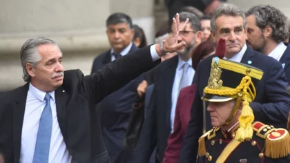 Alberto fue al Tedeum, pero no irá al acto y explicó por qué