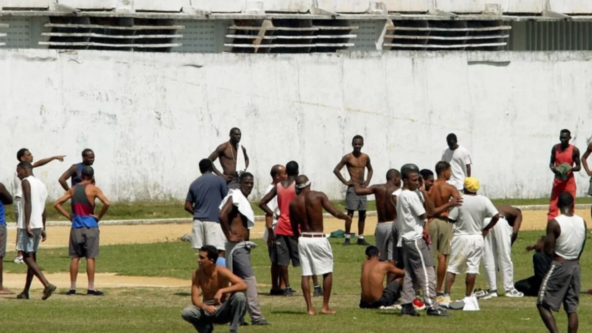 Torturas en cárceles de Cuba