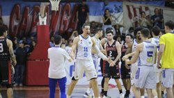 Boca ganó en Córdoba y define la Liga Nacional con Quimsa