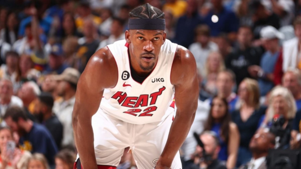 NBA: Miami de visita en Denver igualó la serie