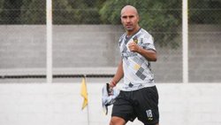 Cipolletti: Arrancó "la era" Bonjuor" y se sumó Michelena