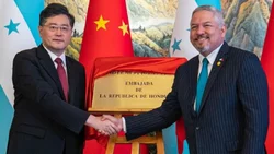Honduras ya abrió su embajada en China, tras romper con Taiwán