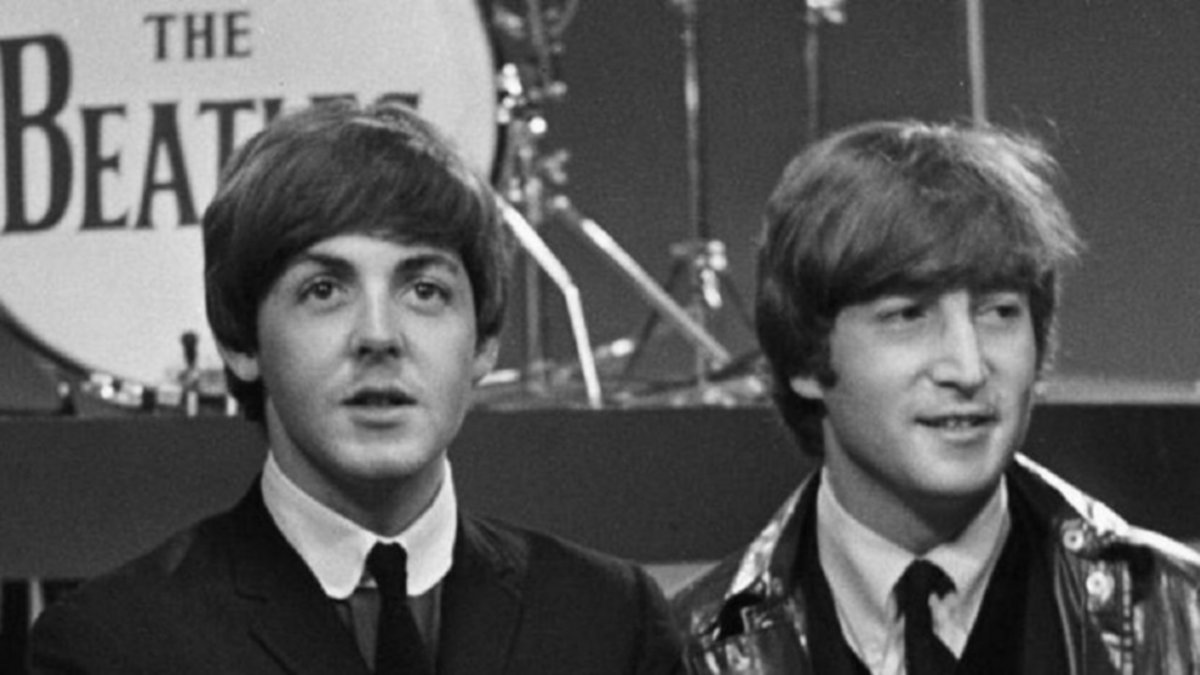 Paul McCartney utilizará IA para revivir la voz de John Lennon