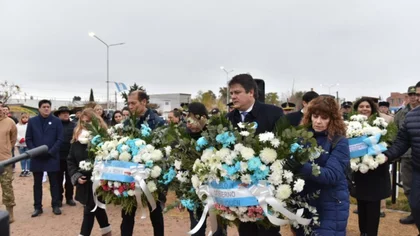 Gaido y Gutiérrez encabezaron el acto por el Día de la Bandera