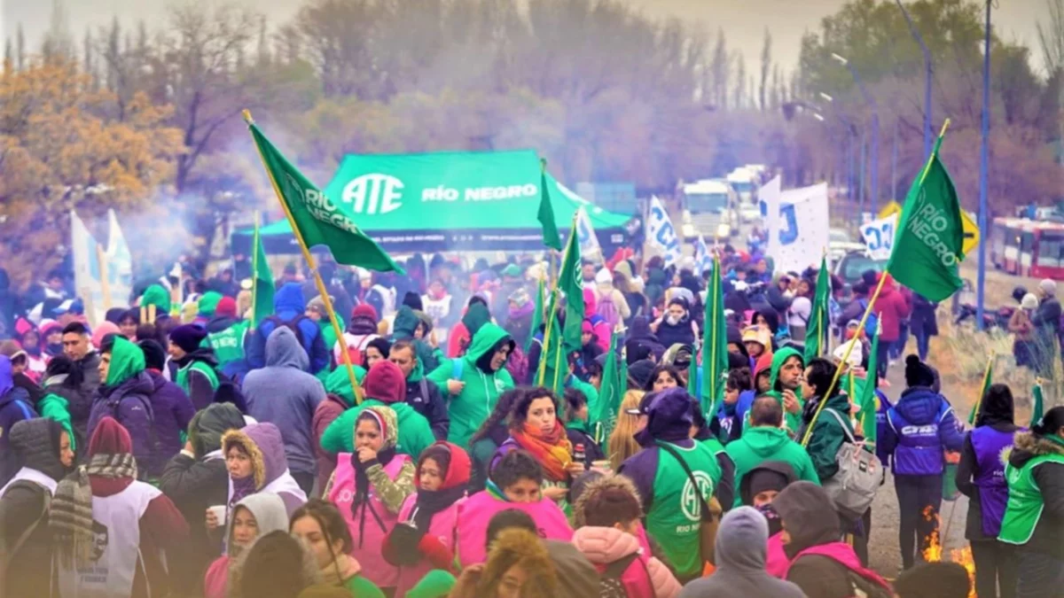 ATE le bajó el pulgar al aumento de Carreras y anunció un paro