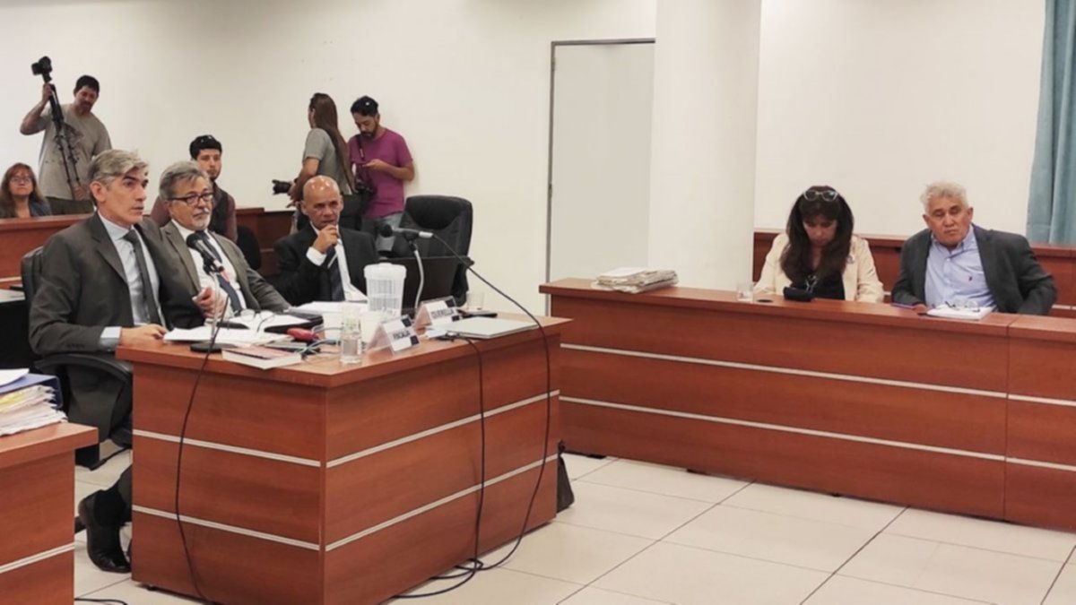 Fuentealba II: fijaron las penas para los jefes policiales