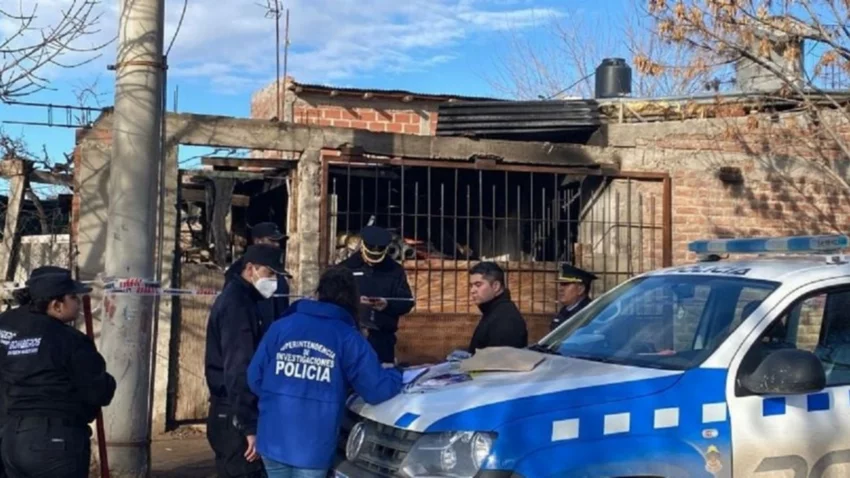 Irá 14 años preso por prender fuego la casa de su pareja con sus hijos adentro
