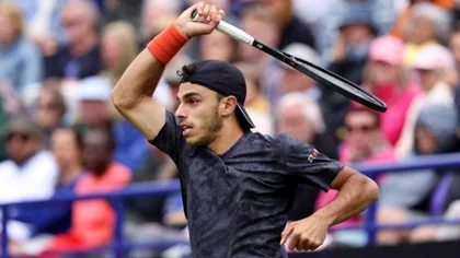Francisco Cerúndolo ganó en el césped de Eastbourne