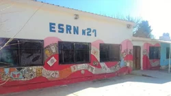 Fue armado al colegio y sus compañeros avisaron en dirección