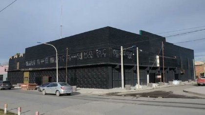 Apertura de Sens: ¿Por qué la Municipalidad no habilita el lugar?