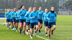 Las chicas argentinas ya palpitan el Mundial de Fútbol