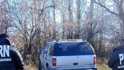 Apareció en una chacra de Allen una 4x4 robada en Roca