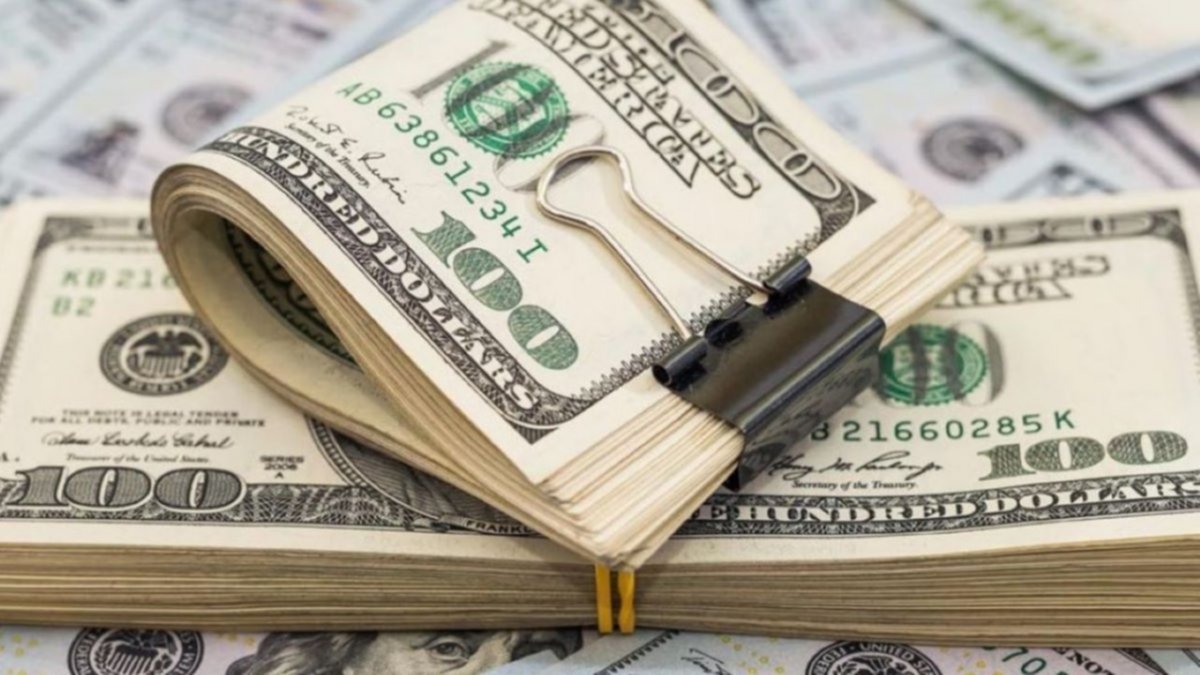 Nuevo récord: el dólar blue llegó a los $503