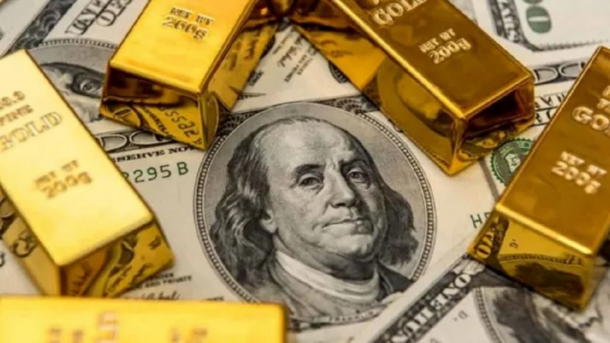 En épocas de inflación, ¿conviene comprar oro o dólares?