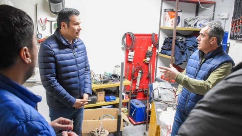 EPET 17: Llancafilo visitó las aulas-taller finalizadas del Anexo