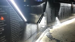 Investigan vandalismo en Monumento a Caídos de Malvinas