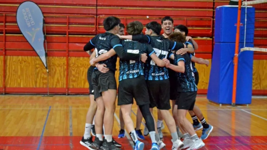 El Huecú en varones y Chos Malal en mujeres campeones