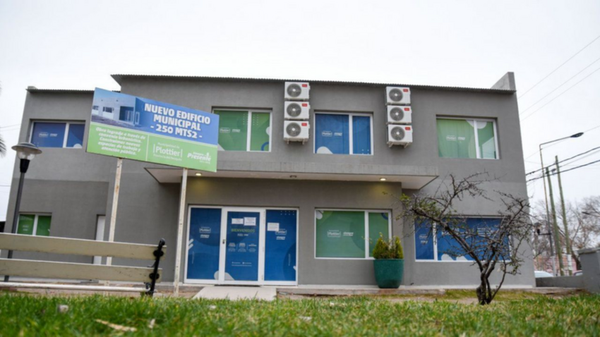 Allanaron la municipalidad de Plottier