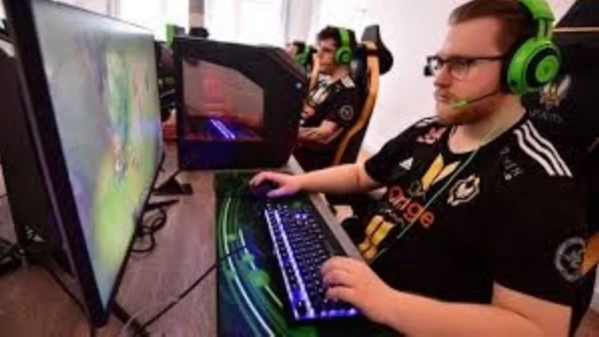 Un sindicato creó la primera escuela "gamer" del país