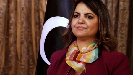 Libia suspende a su ministra de Exteriores por reunirse con su par de Israel