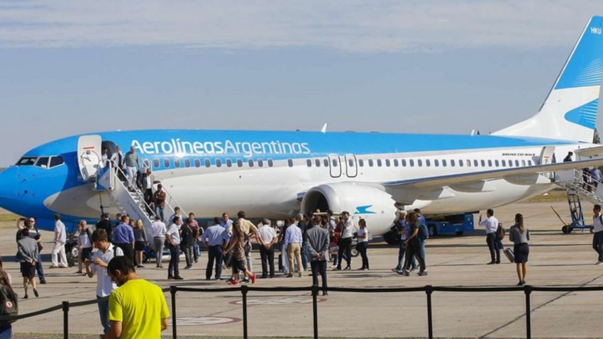 Nuevos vuelos: Neuquén gestiona rutas aéreas con otras ciudades