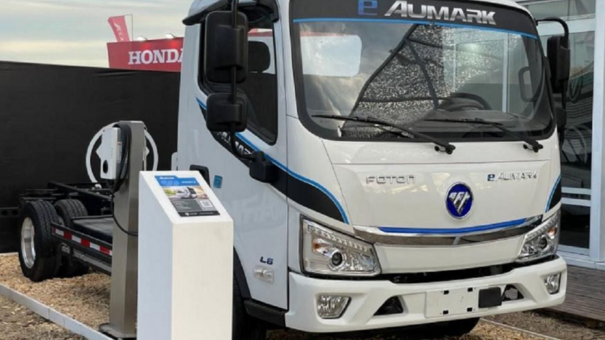 Argentina celebró el lanzamiento de su primer camión eléctrico